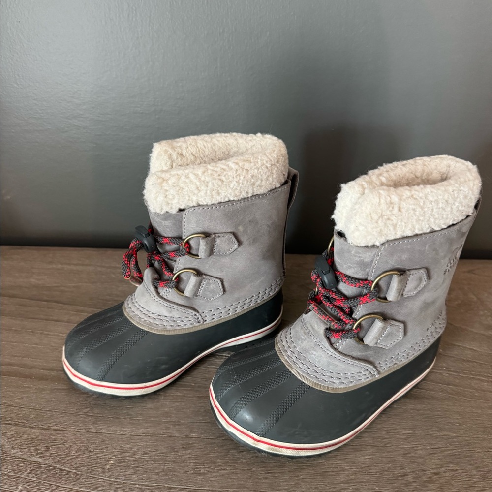 Sorel Yoot Pac TP Boot - Chrome Gray and Black Winter Boots with Red Accents